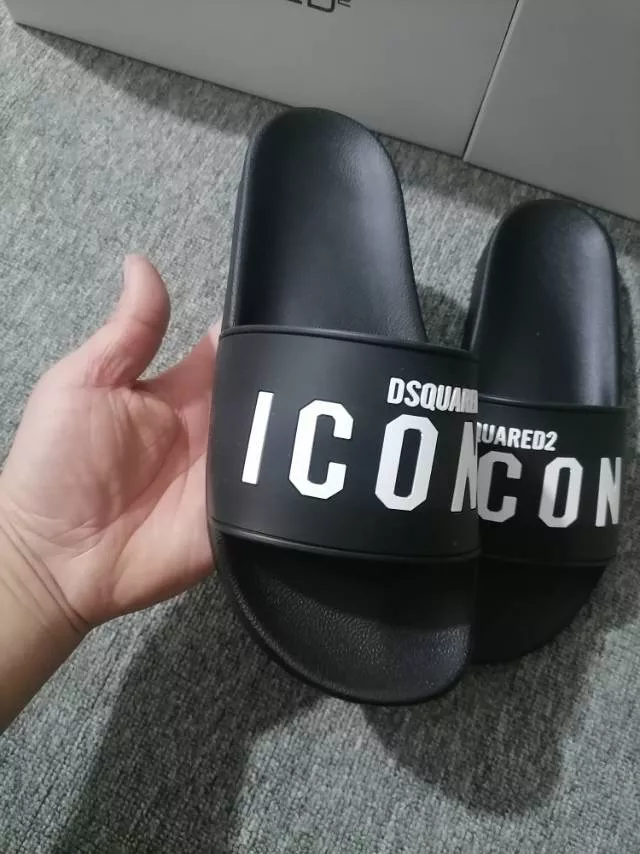 HighQuality 9138 Dsquared Slippers For Men