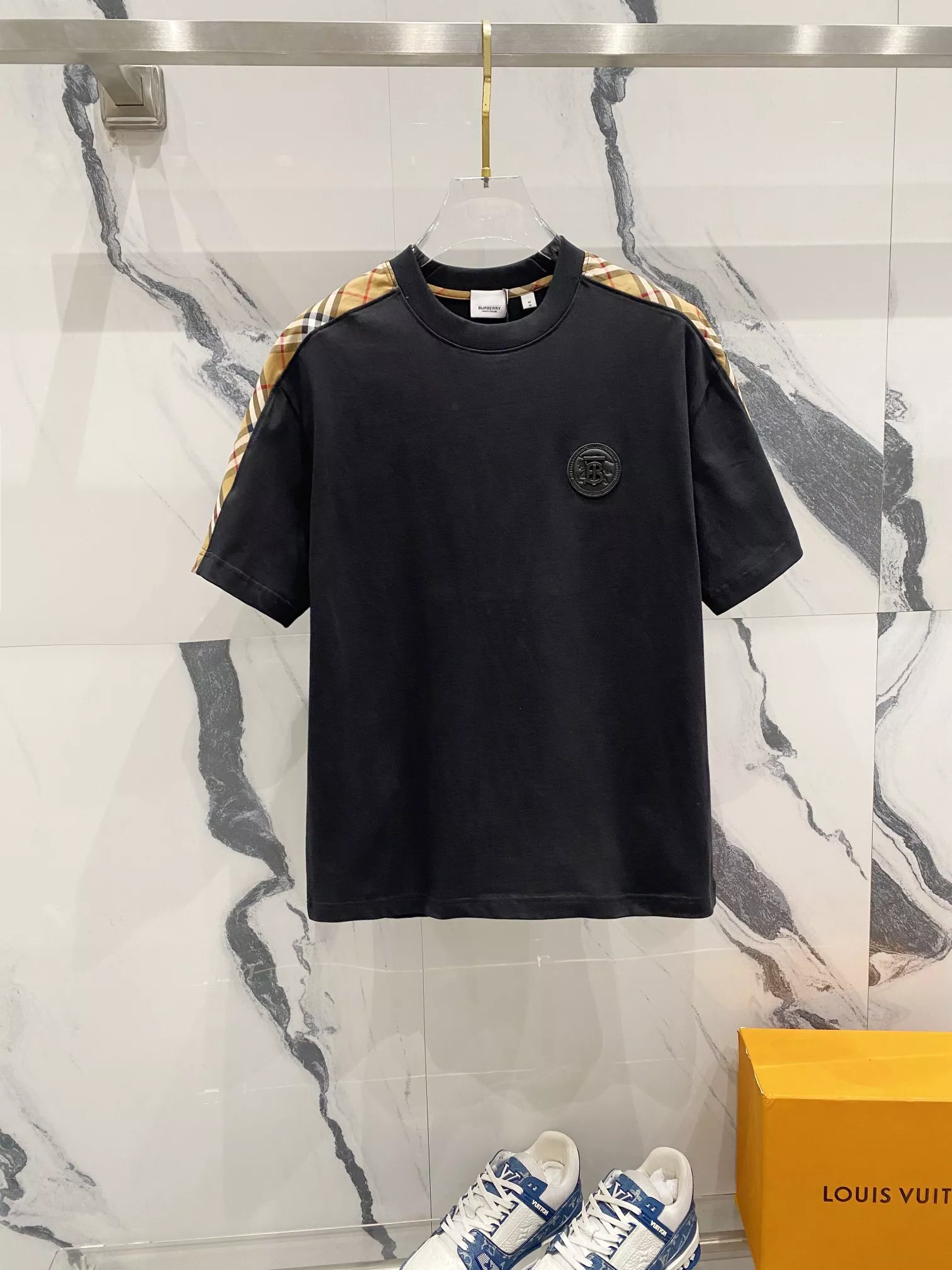 HighQuality 9370 Burberry T-Shirts Short Sleeved For Unisex
