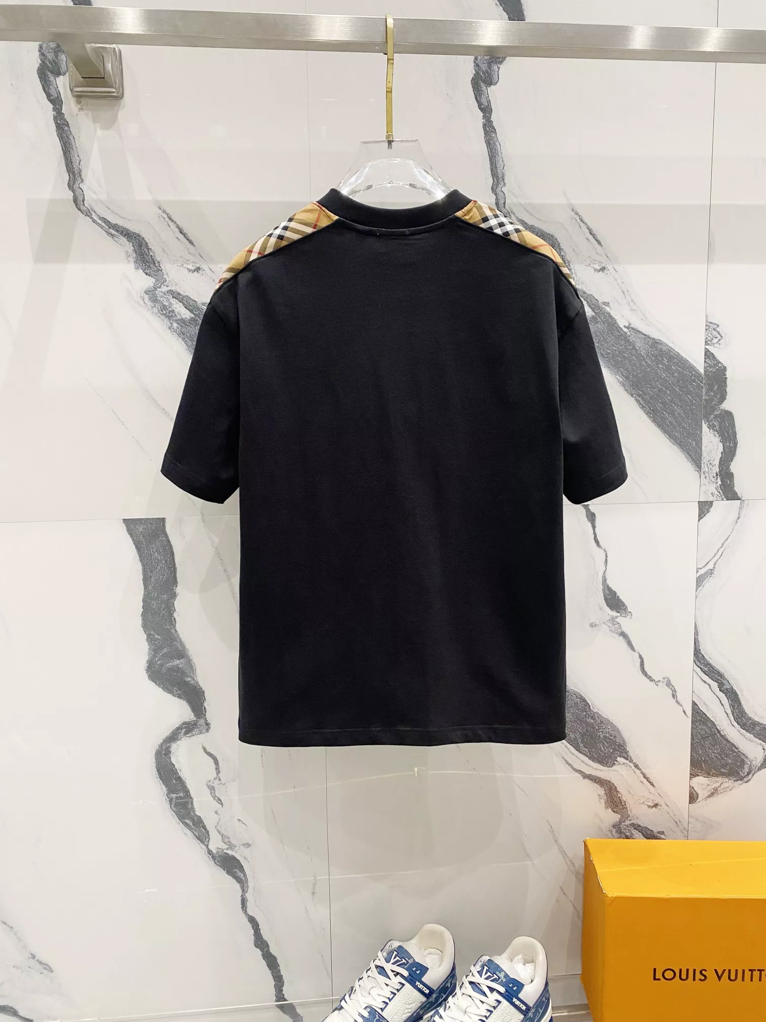 HighQuality 9370 Burberry T-Shirts Short Sleeved For Unisex