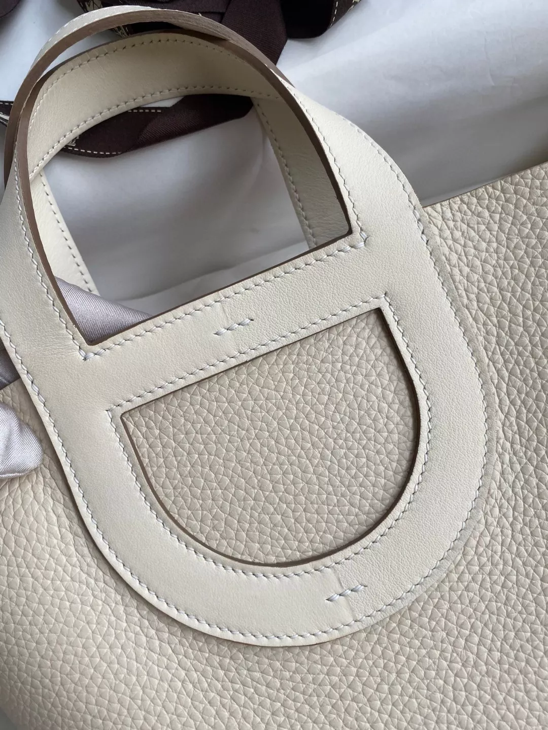 HighQuality 938 Hermes AAA Quality Handbags In Gold For Women