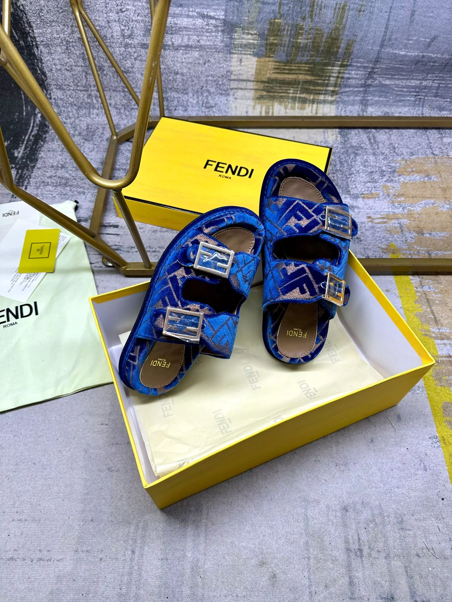 HighQuality 9413 Fendi Slippers For Women
