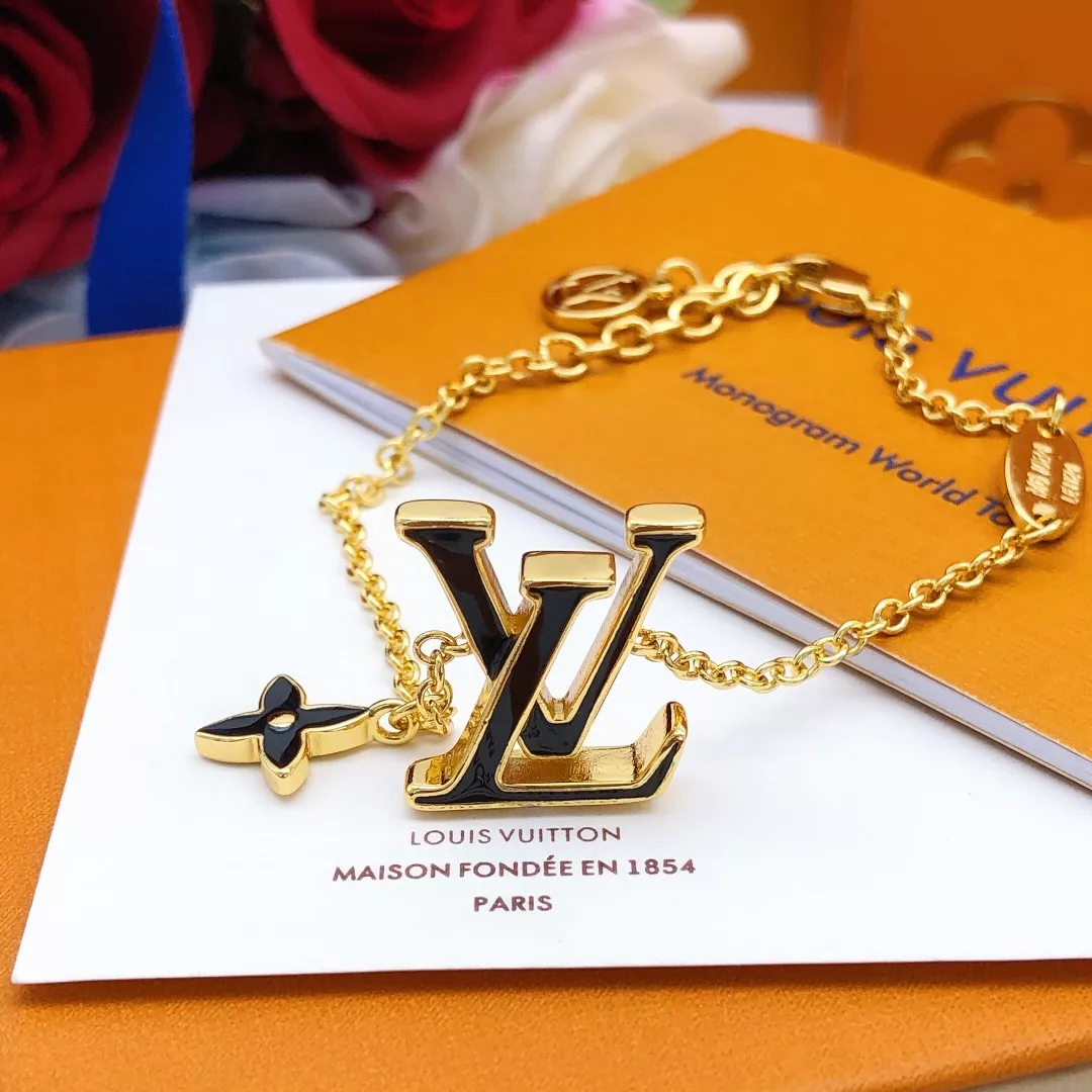 HighQuality 9428 Louis Vuitton LV Bracelets