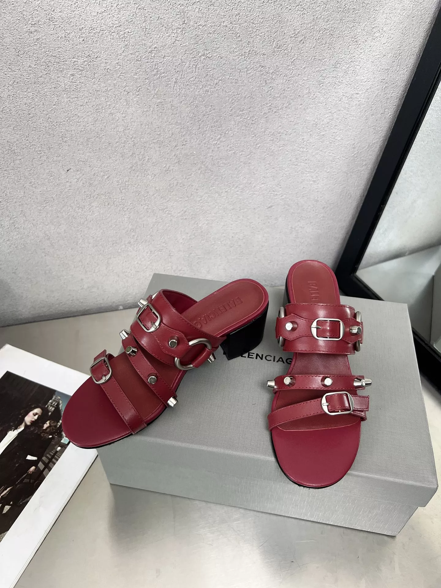 HighQuality 9508 Balenciaga Slippers For Women