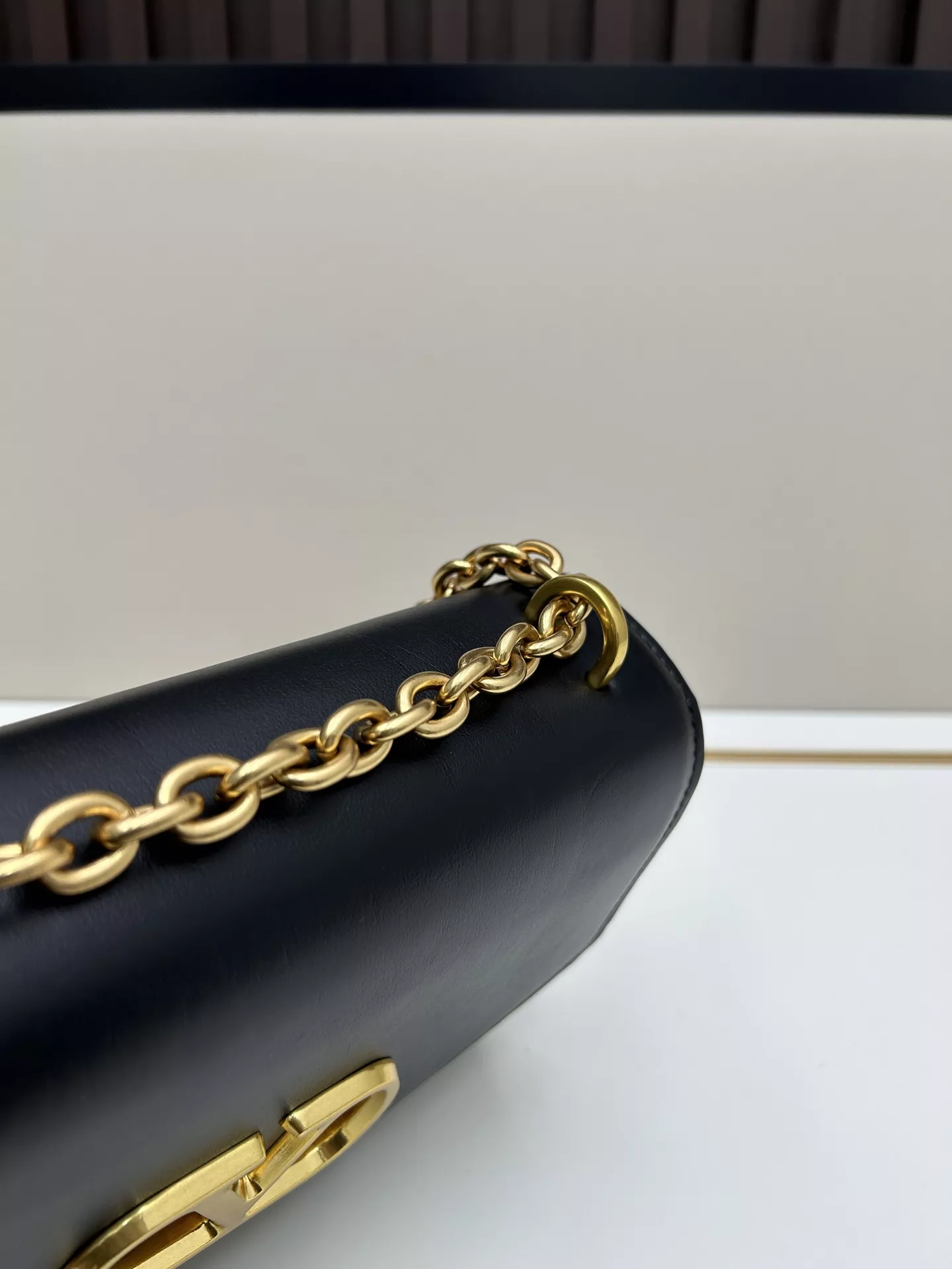 HighQuality 9534 Valentino AAA Quality Messenger Bags For Women