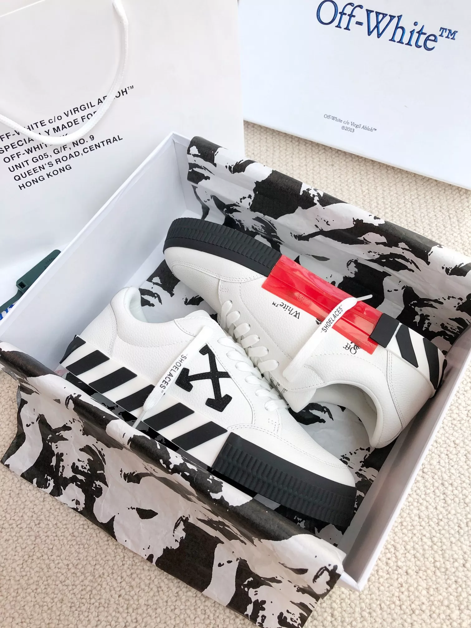 HighQuality 9676 Off-White Casual Shoes For Women