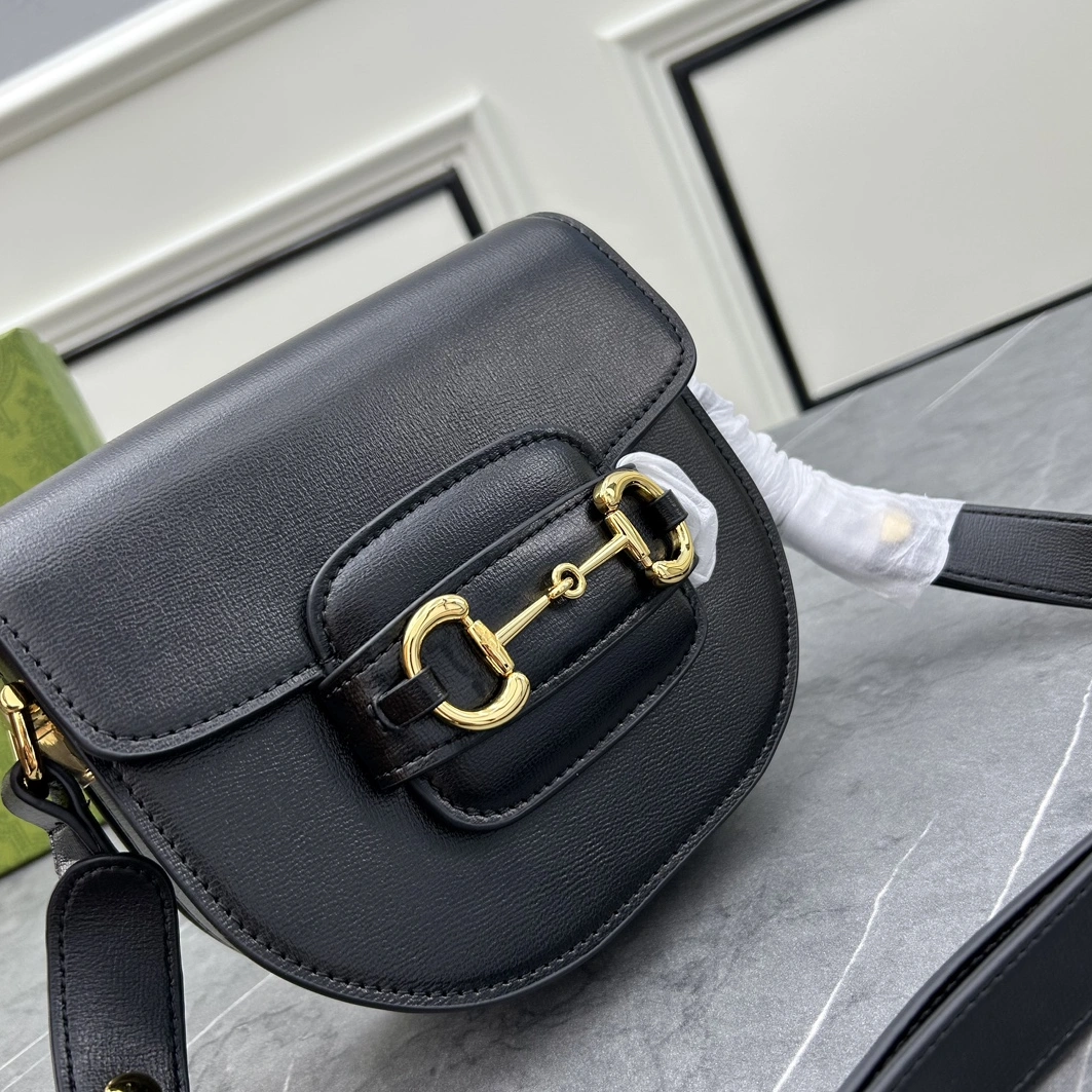 HighQuality 9745 Gucci AAA Quality Messenger Bags For Women