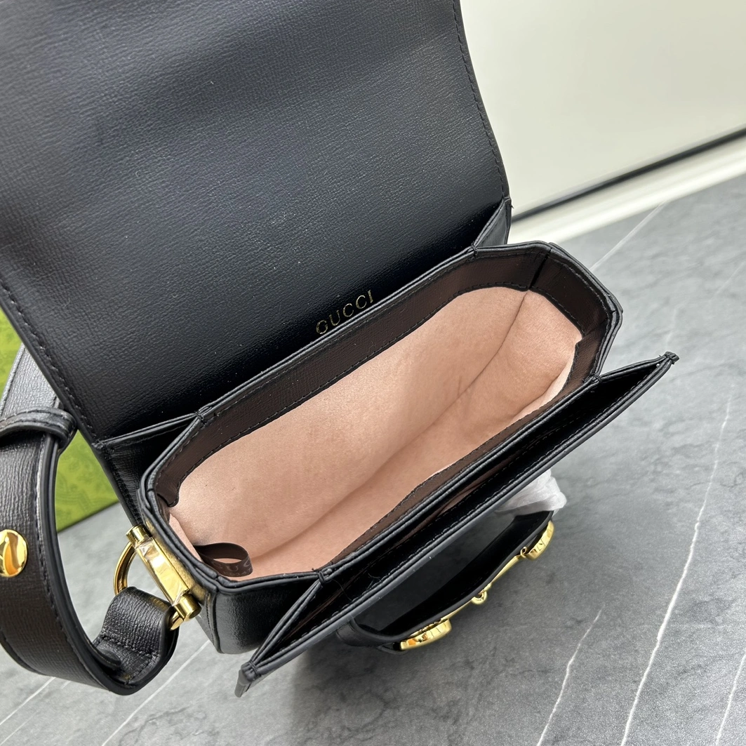 HighQuality 9745 Gucci AAA Quality Messenger Bags For Women