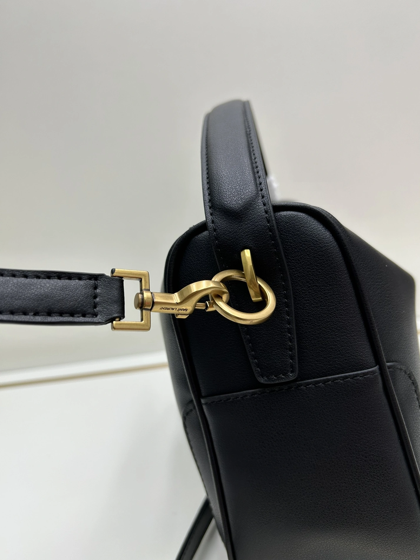 HighQuality 9767 Yves Saint Laurent YSL AAA Quality Messenger Bags For Women