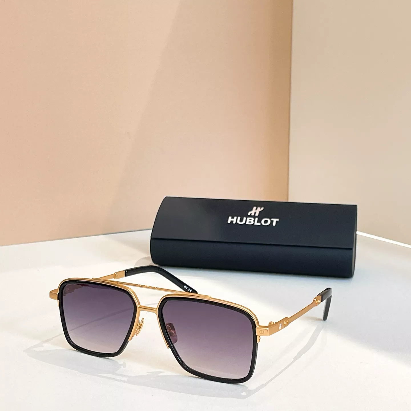 Hublot AAA Quality Sunglasses Sophisticated 219