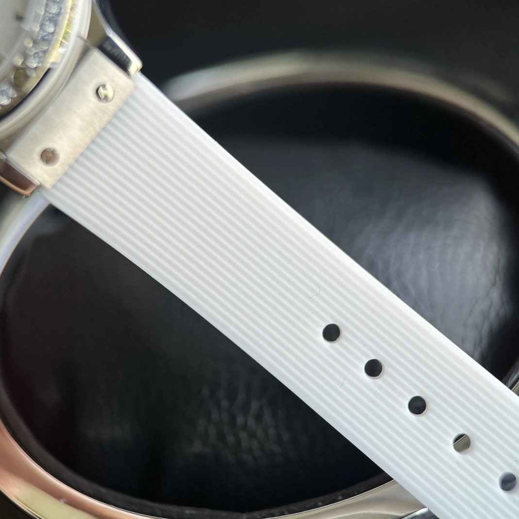Hublot AAA Quality Watches For Women Comfortable 7504