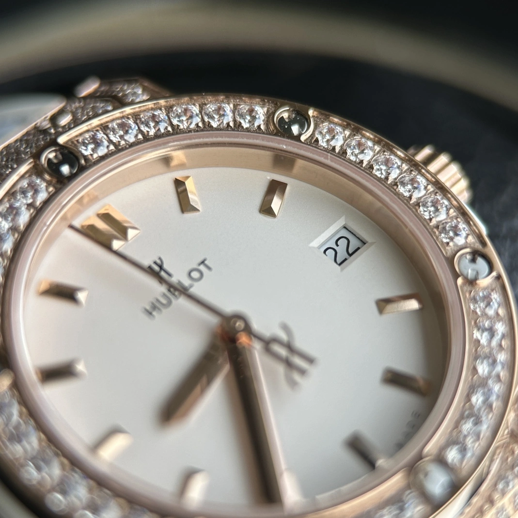 Hublot AAA Quality Watches For Women Practical 3661
