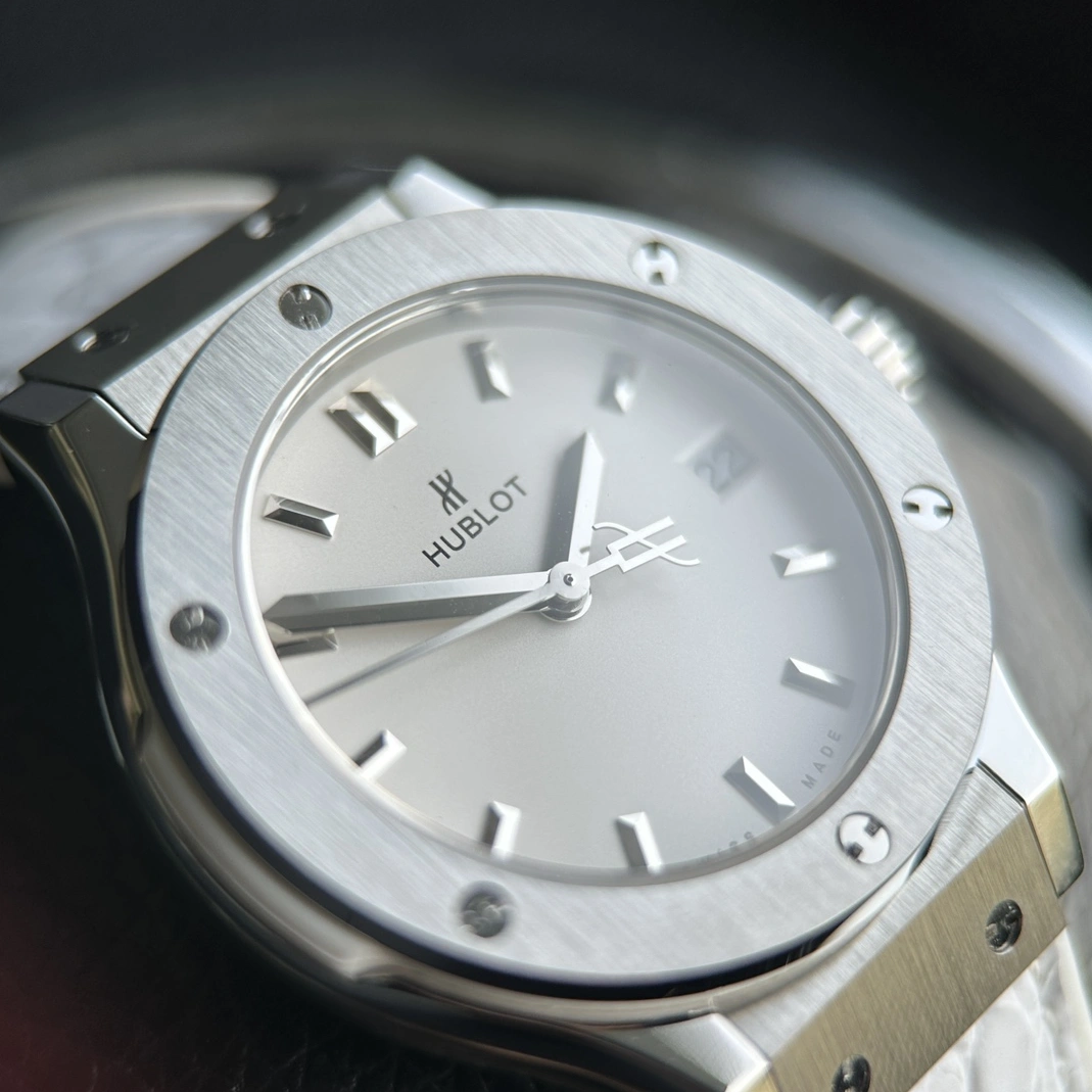 Hublot AAA Quality Watches For Women Trendsetting 4422