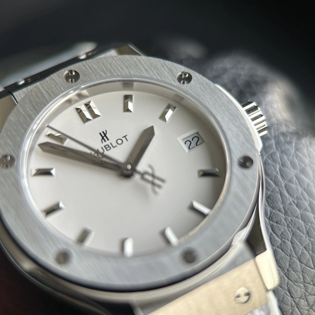 Hublot AAA Quality Watches For Women Trendsetting 4422