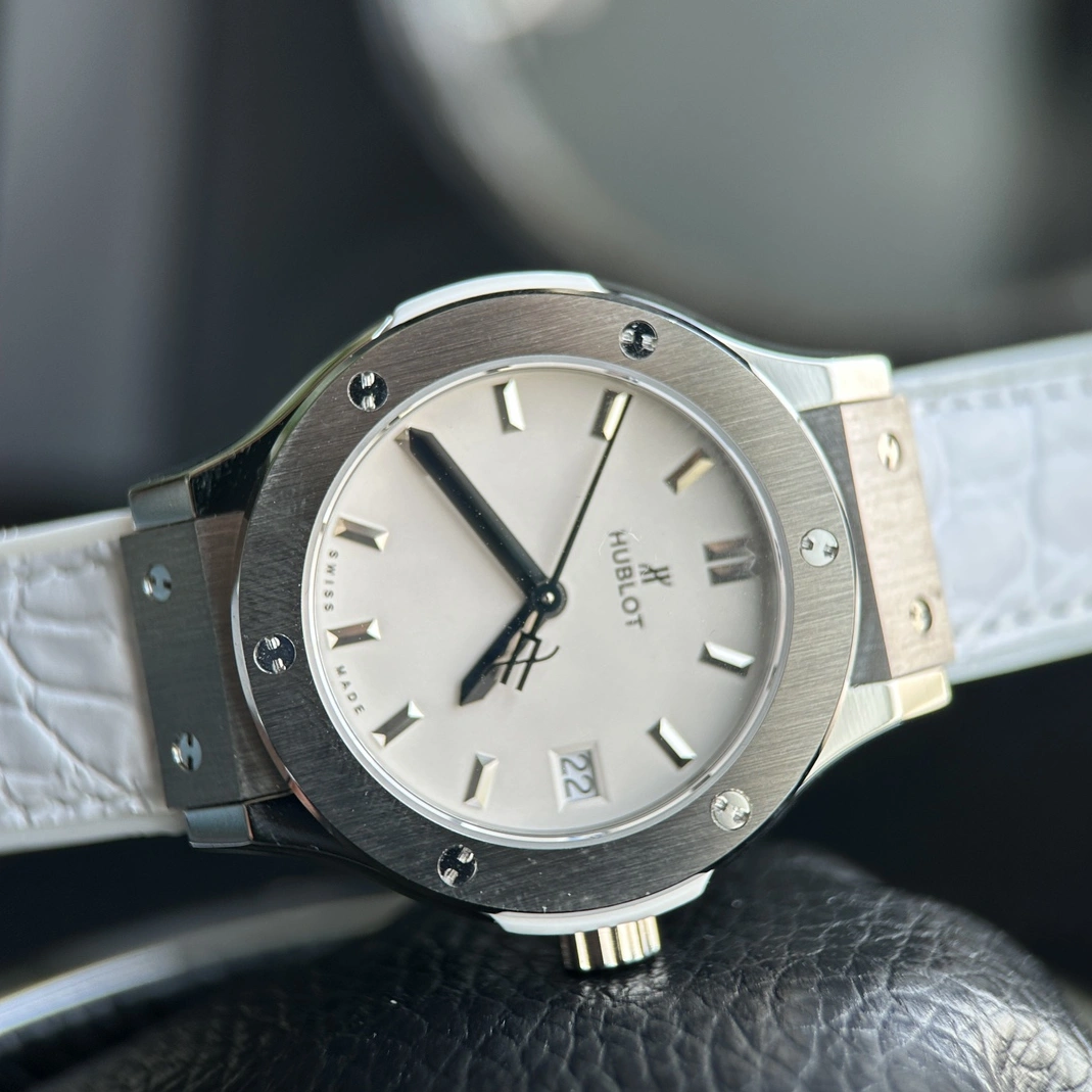 Hublot AAA Quality Watches For Women Trendsetting 4422