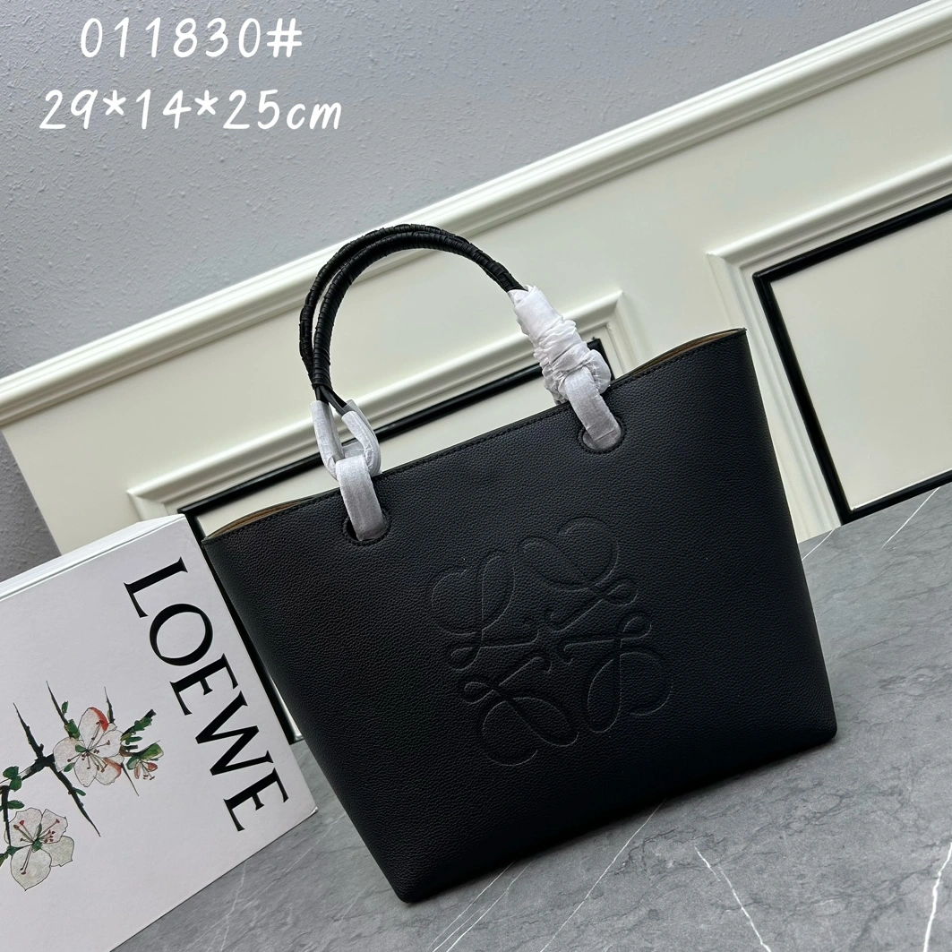 LOEWE AAA Quality Handbags For Women Flexible 536