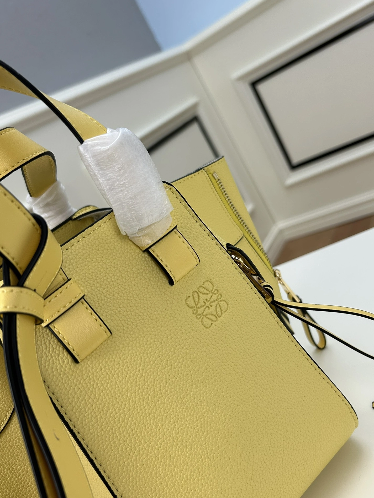 LOEWE AAA Quality Handbags For Women GoodFit 6325