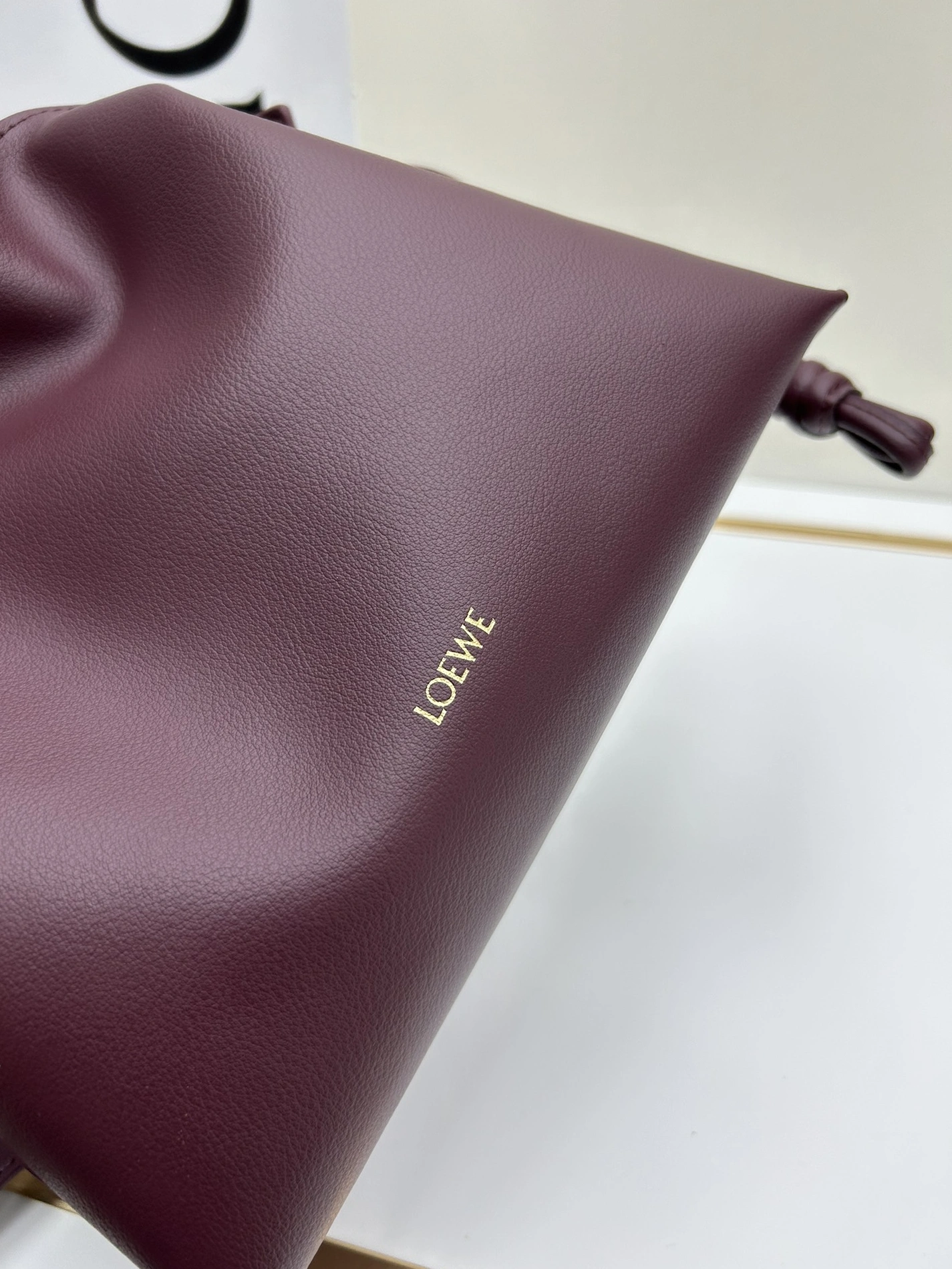 LOEWE AAA Quality Messenger Bags For Women Breathable 5649