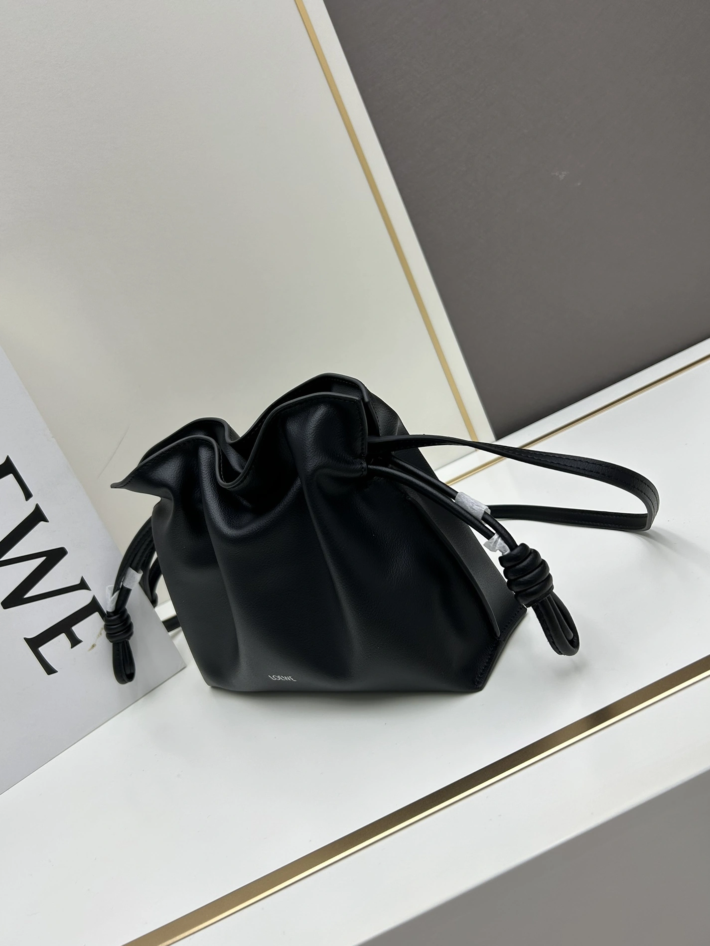 LOEWE AAA Quality Messenger Bags For Women Minimalist 6364