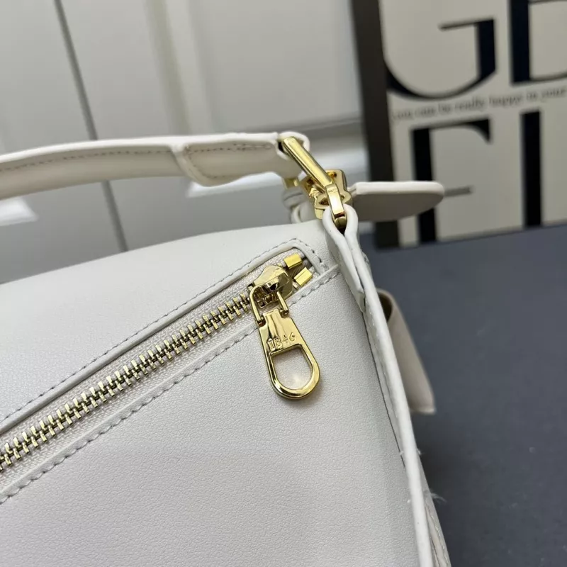LOEWE AAA Quality Messenger Bags For Women Reliable 6466