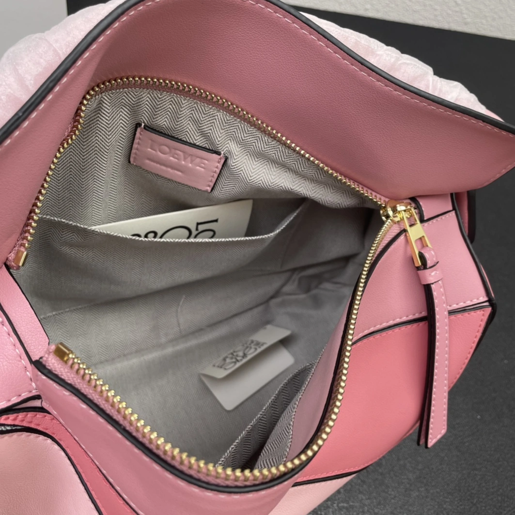 LOEWE AAA Quality Messenger Bags For Women TopPick 5451
