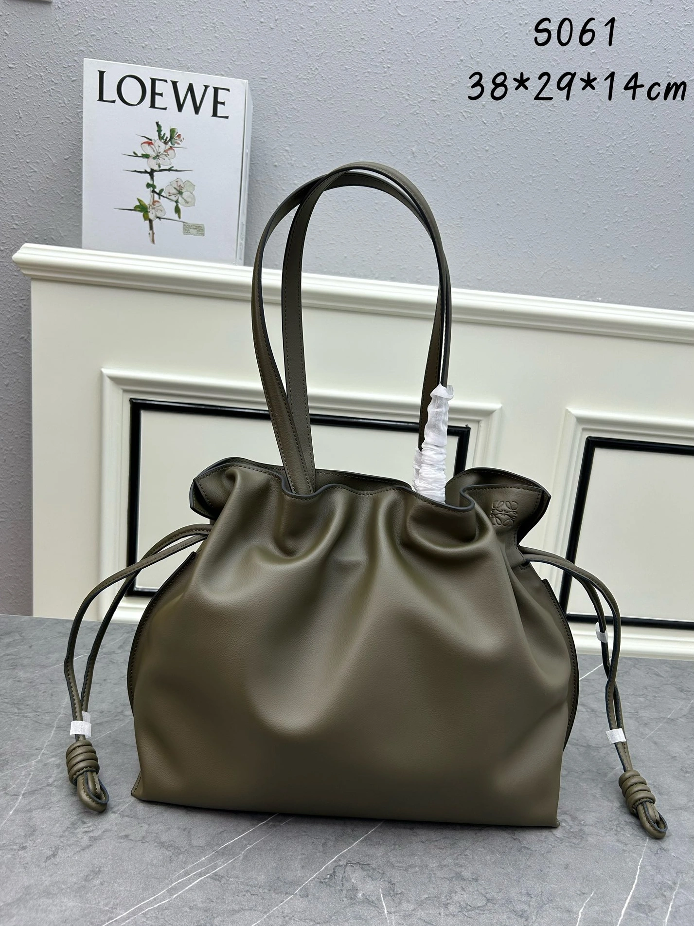 LOEWE AAA Quality Shoulder Bags For Women Compact 8365