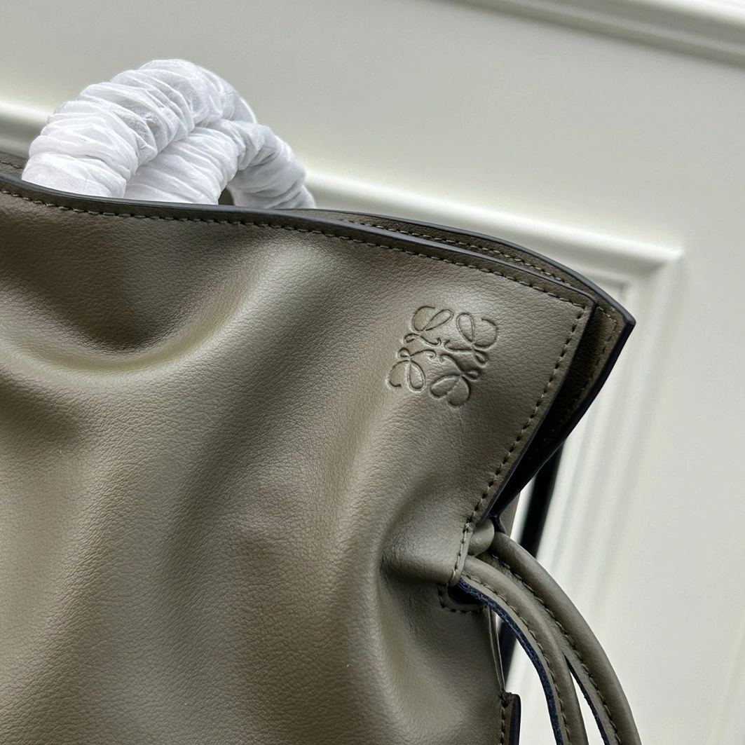 LOEWE AAA Quality Shoulder Bags For Women Compact 8365