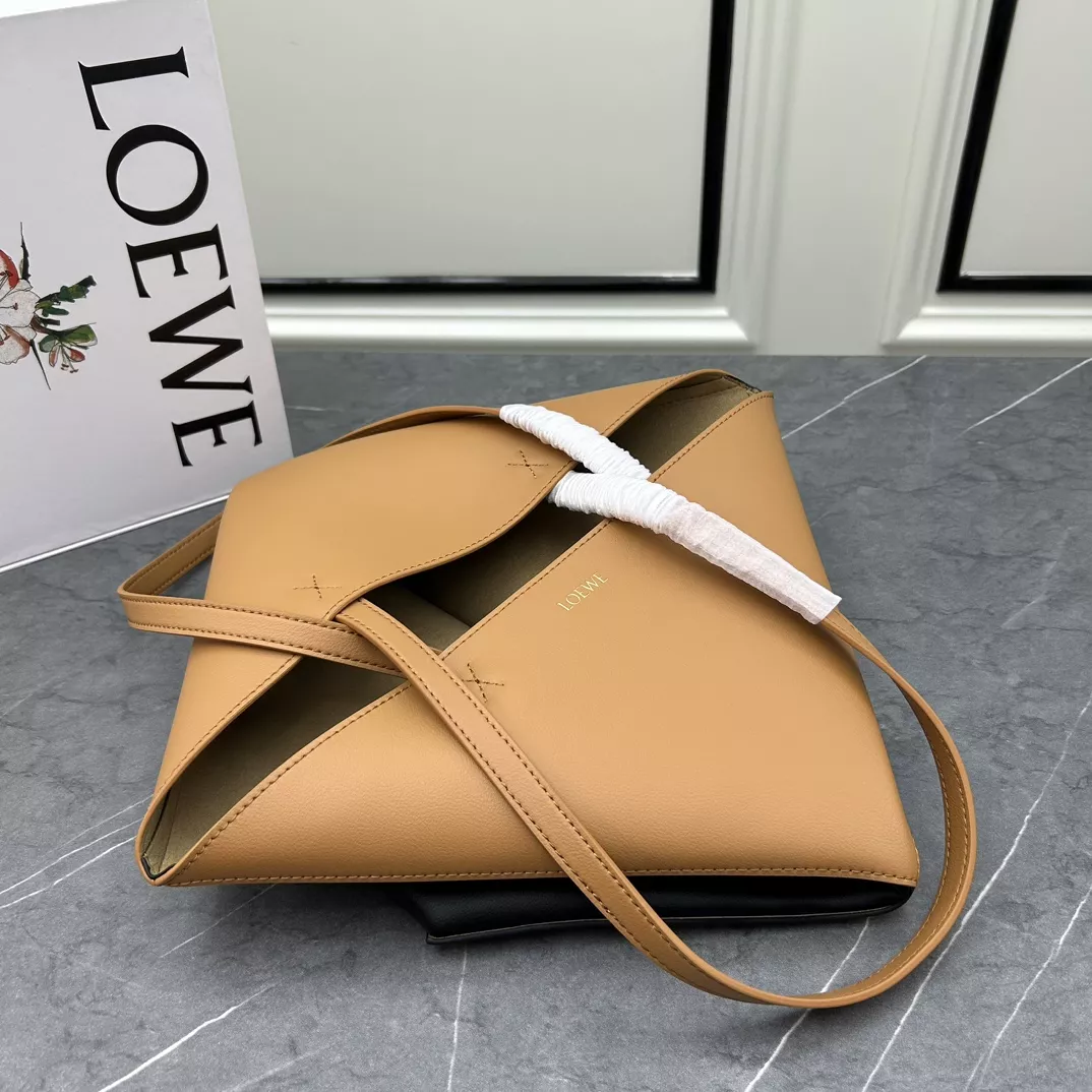 LOEWE AAA Quality Shoulder Bags For Women DailyWear 5046