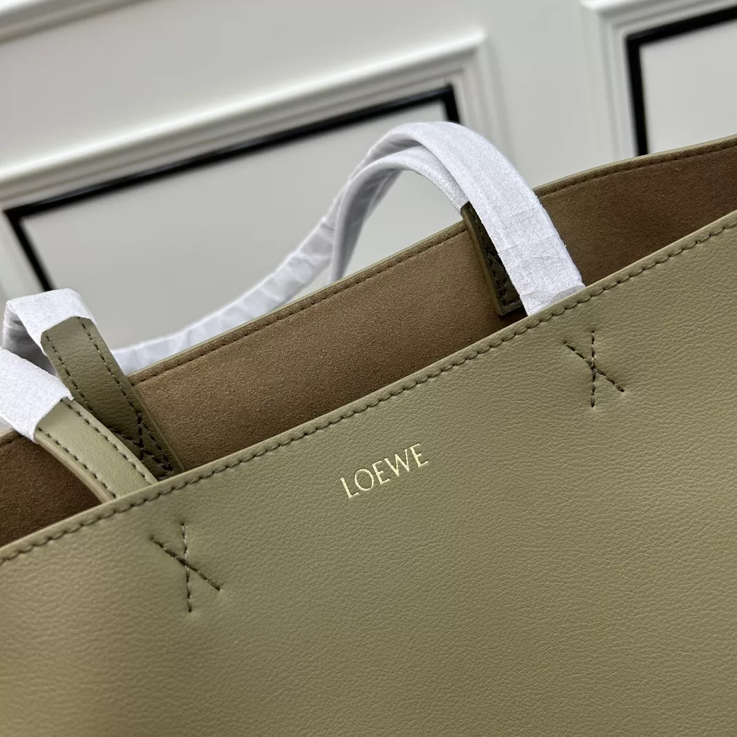 LOEWE AAA Quality Shoulder Bags For Women Functional 7769