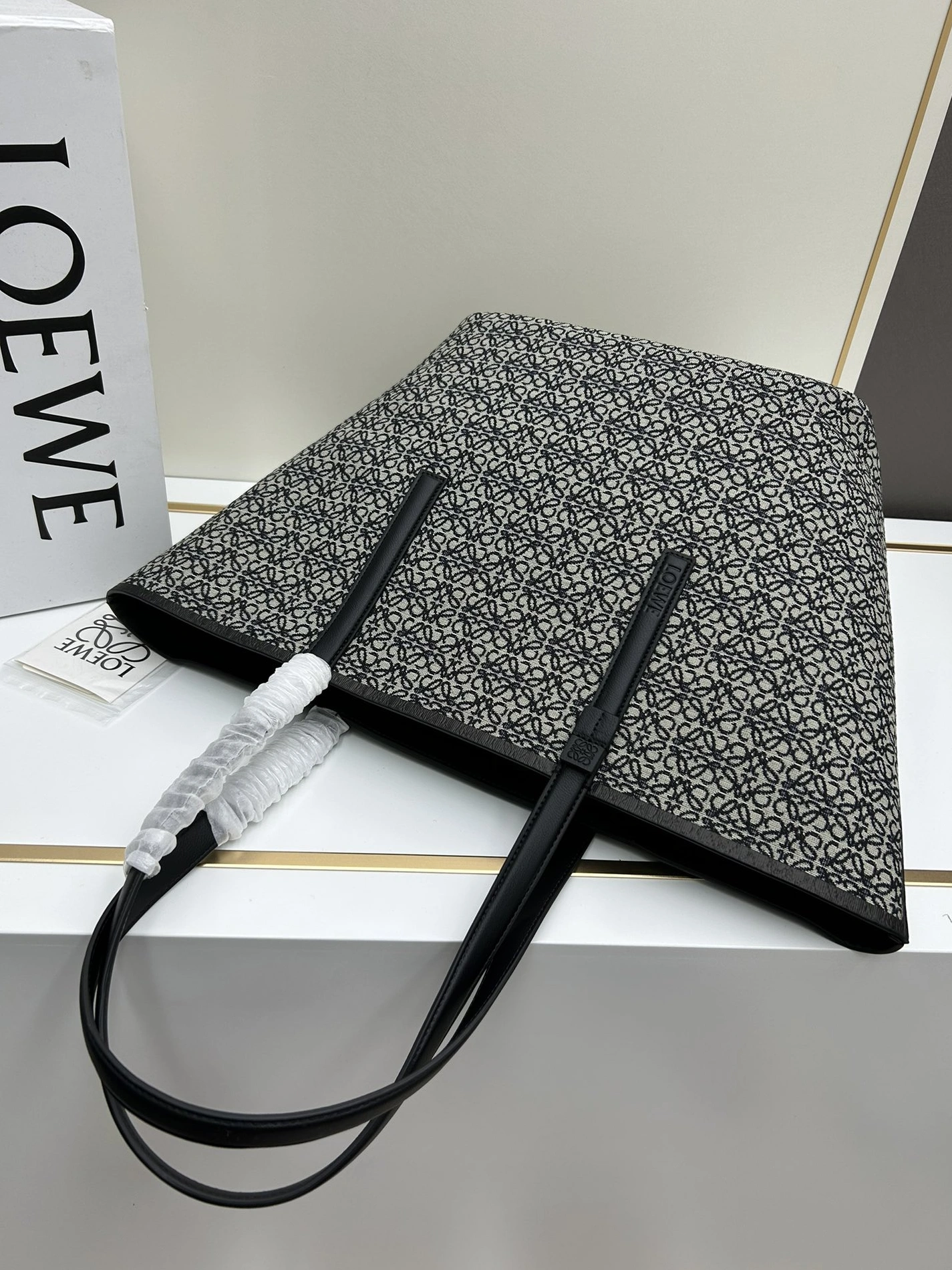 LOEWE AAA Quality Shoulder Bags For Women Refined 1432