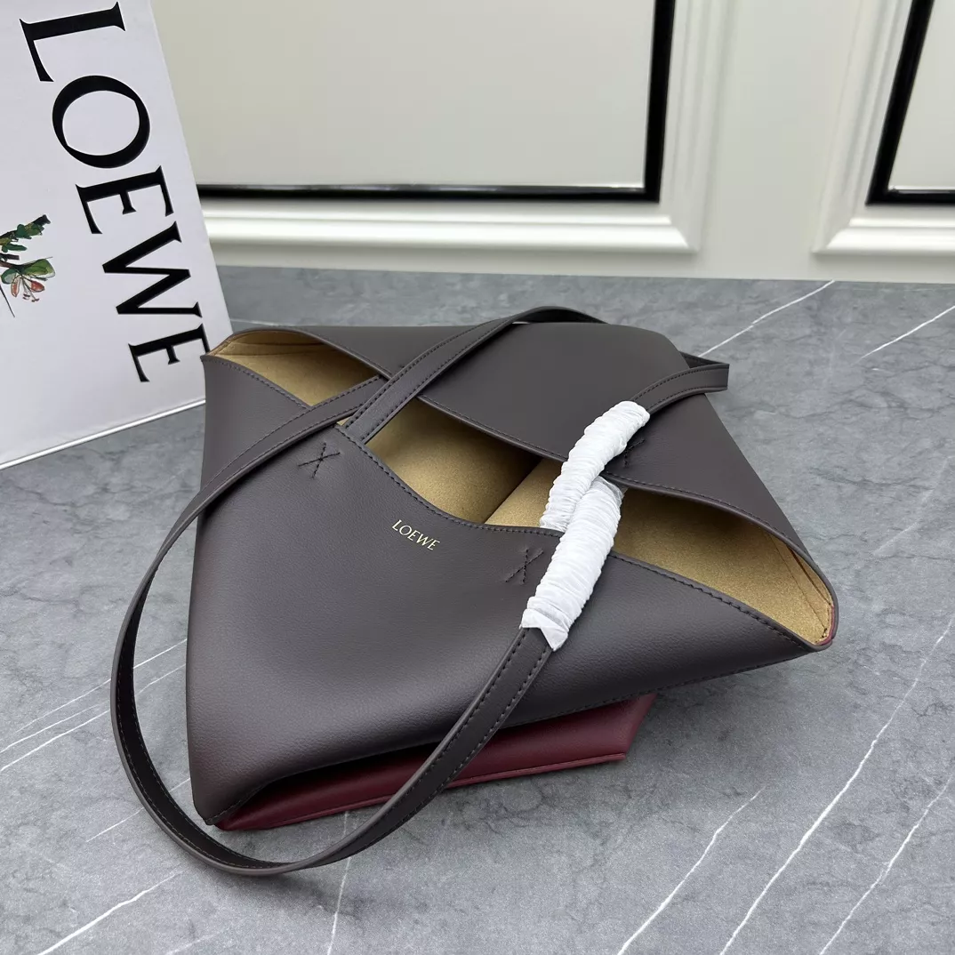 LOEWE AAA Quality Shoulder Bags For Women Soft 4049