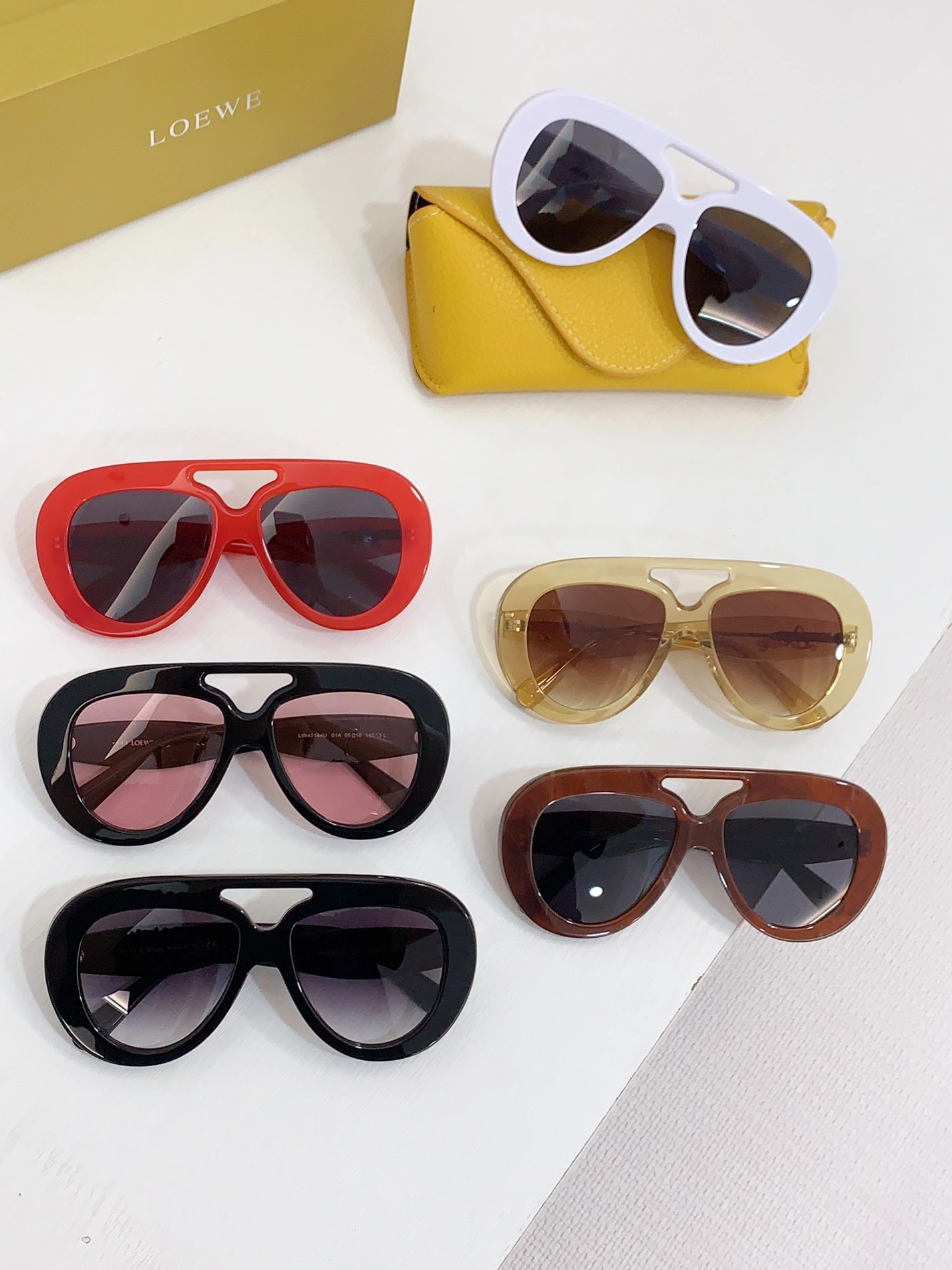 LOEWE AAA Quality Sunglasses Breathable 2905