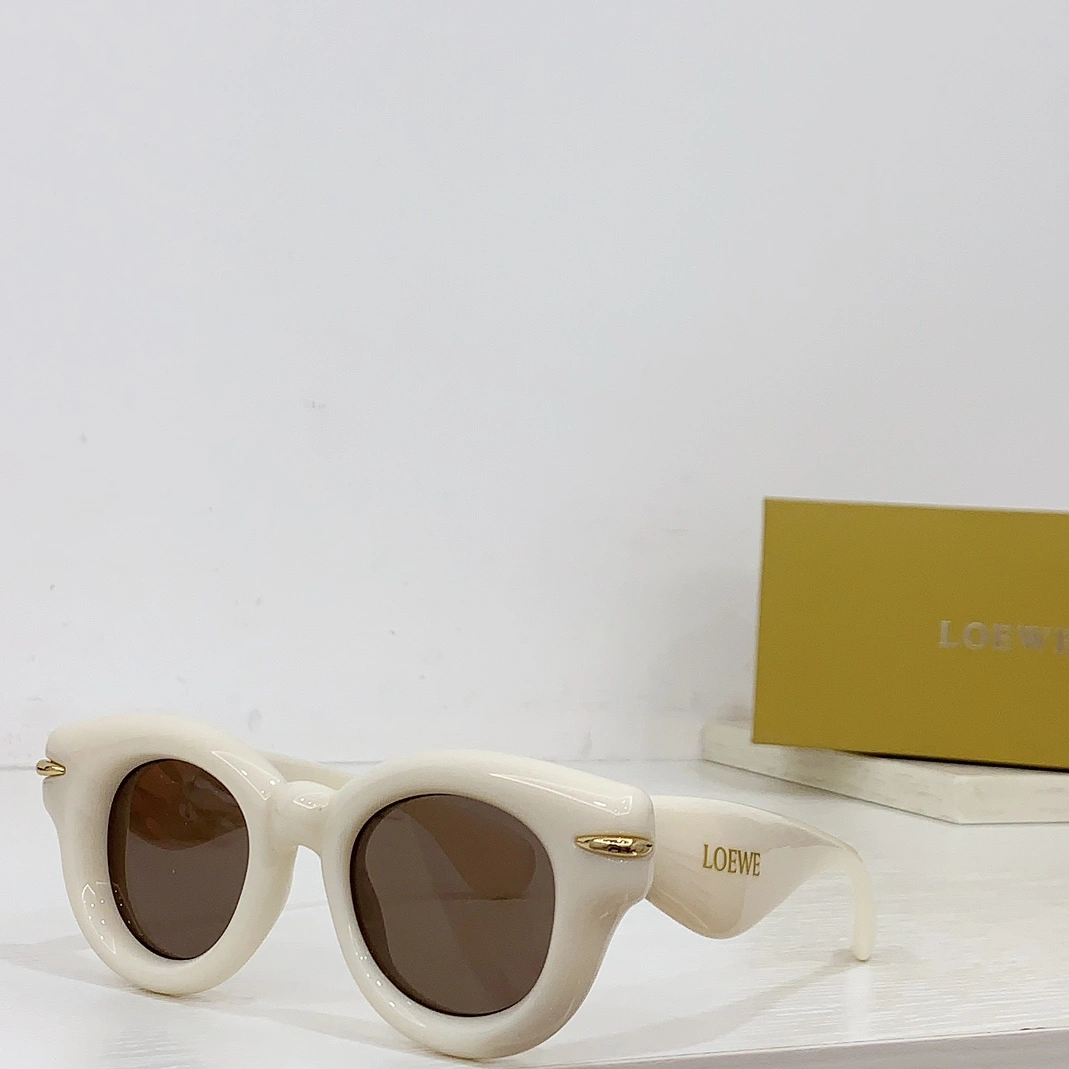 LOEWE AAA Quality Sunglasses Classic 3847