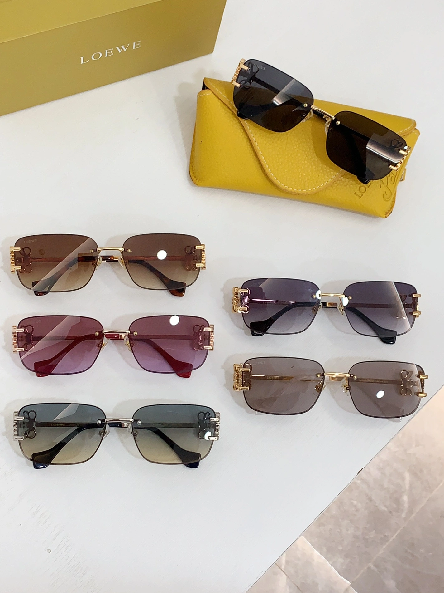 LOEWE AAA Quality Sunglasses EyeCatching 7842