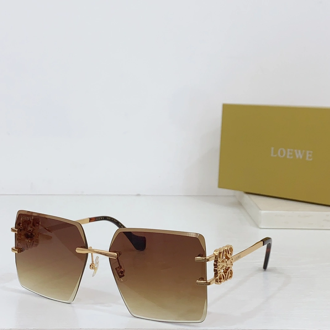 LOEWE AAA Quality Sunglasses Sleek 8832