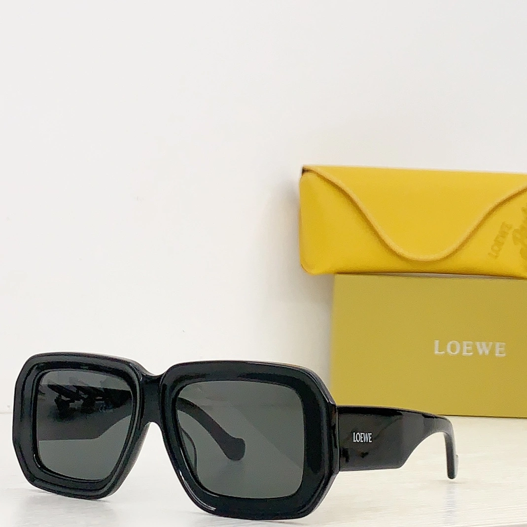 LOEWE AAA Quality Sunglasses Vibrant 1326