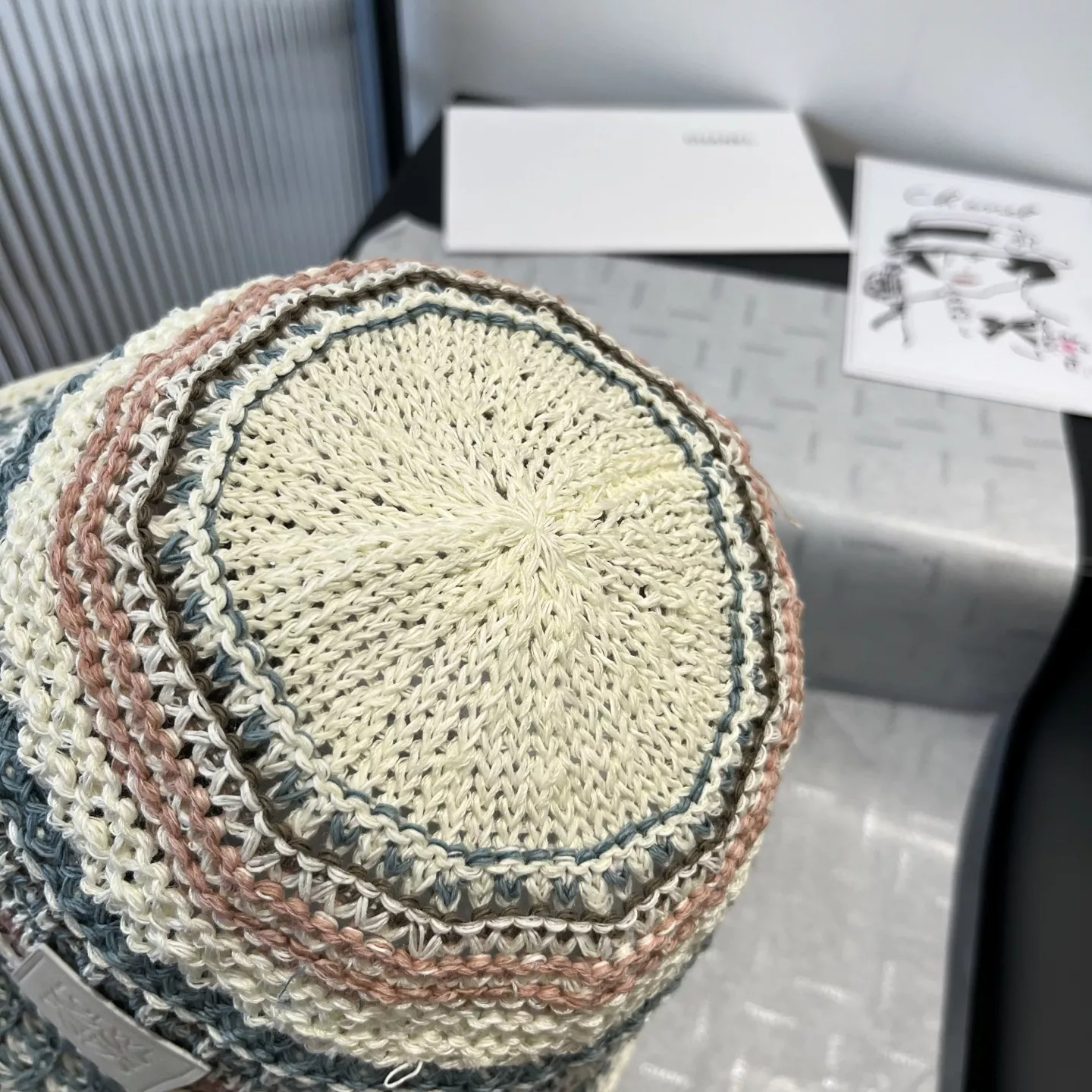 LOEWE Caps Affordable 9135