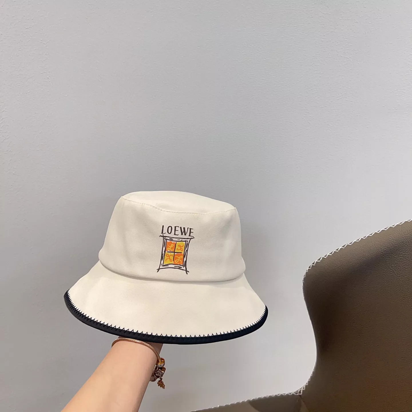 LOEWE Caps AllSeason 8654