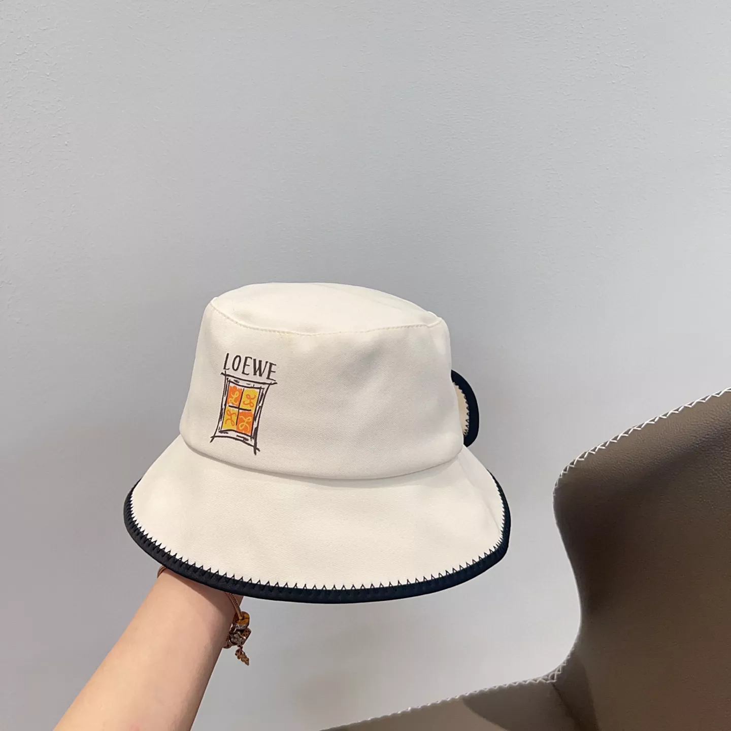 LOEWE Caps AllSeason 8654