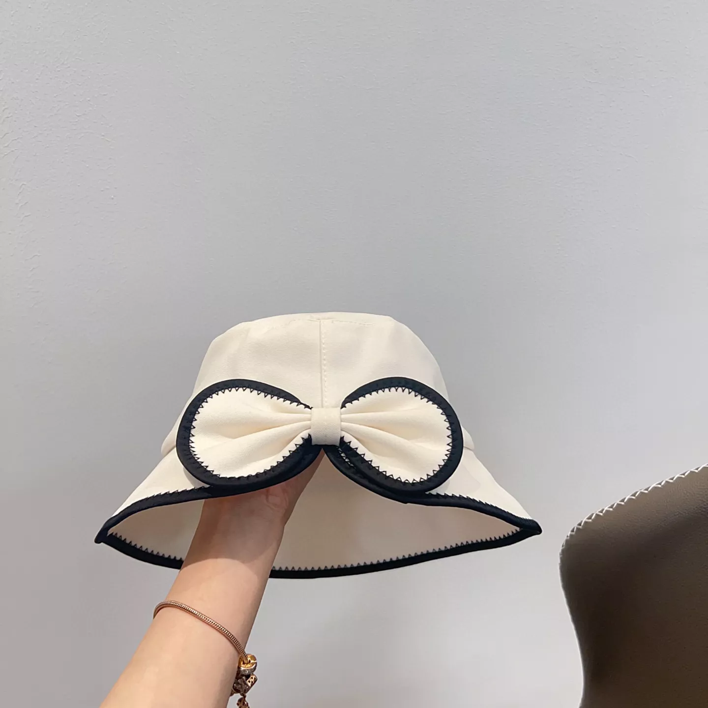 LOEWE Caps AllSeason 8654