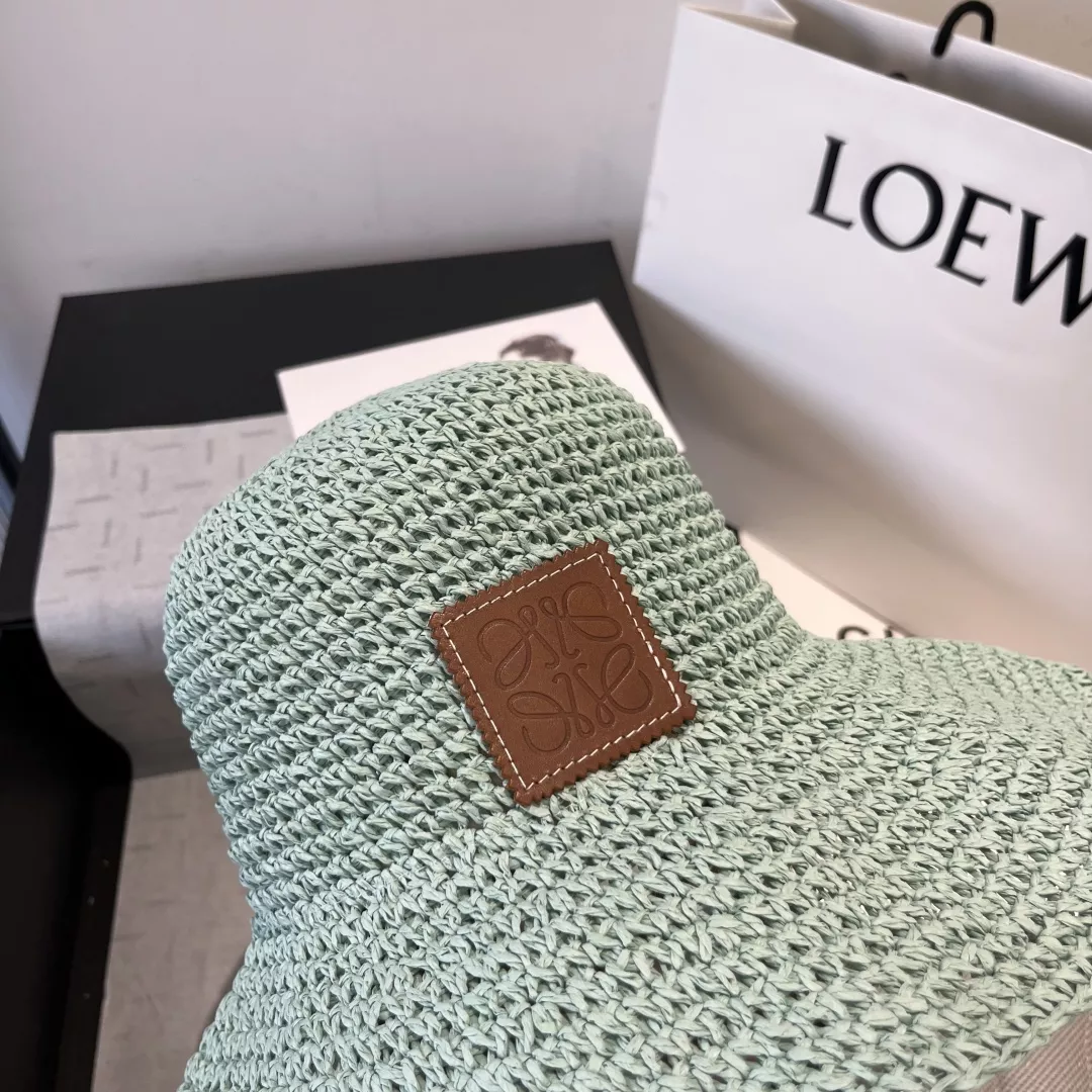 LOEWE Caps Bright 4222
