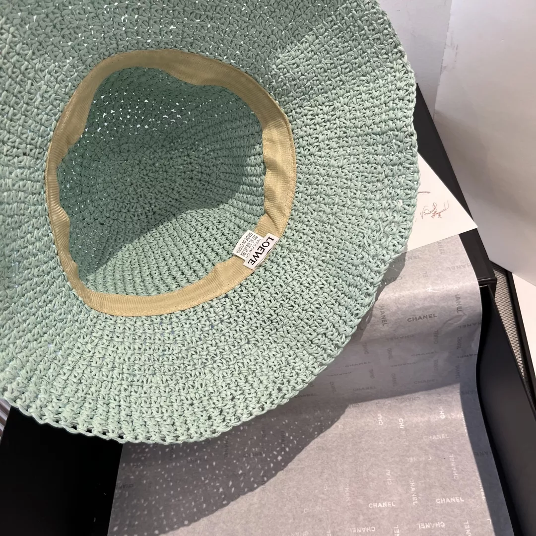 LOEWE Caps Bright 4222