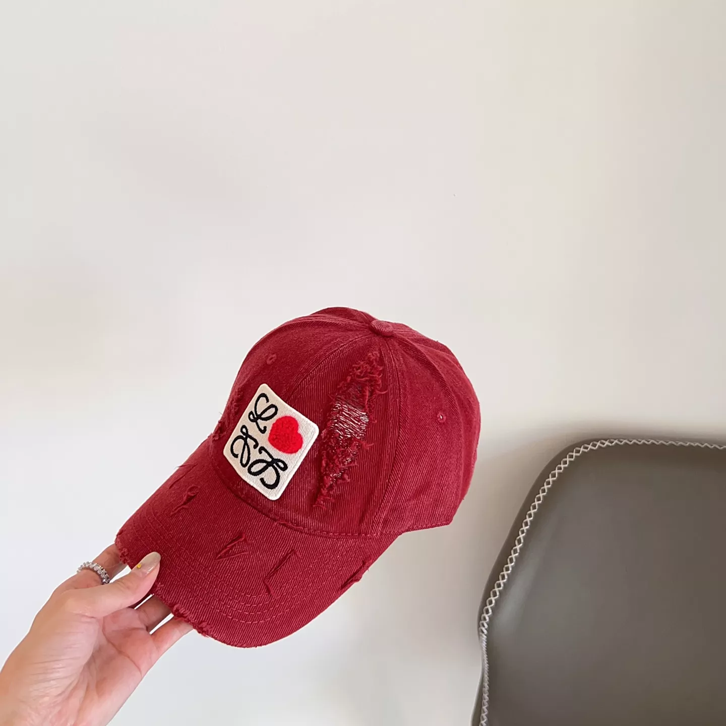 LOEWE Caps Comfortable 2222