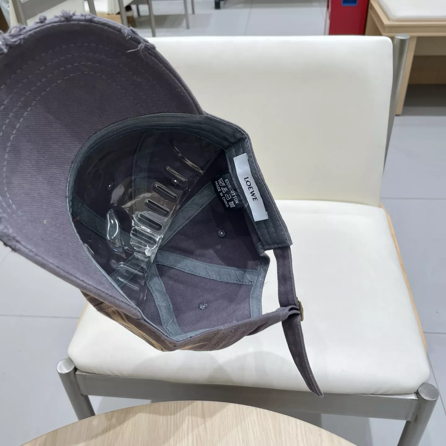 LOEWE Caps DailyWear 729