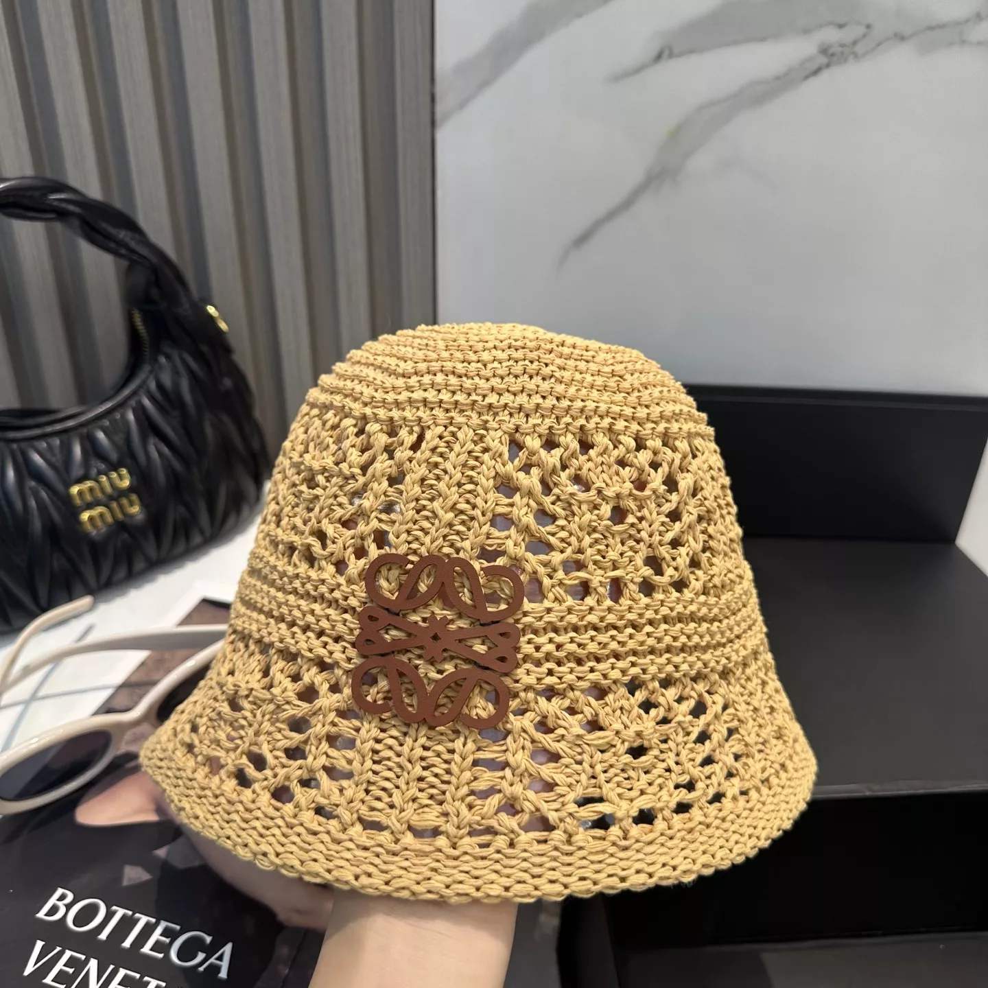 LOEWE Caps Durable 4434