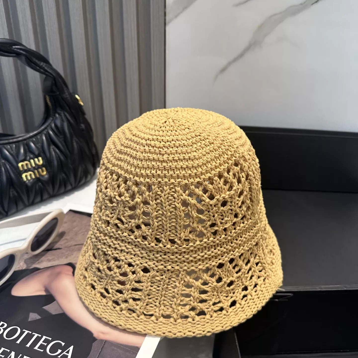 LOEWE Caps Durable 4434