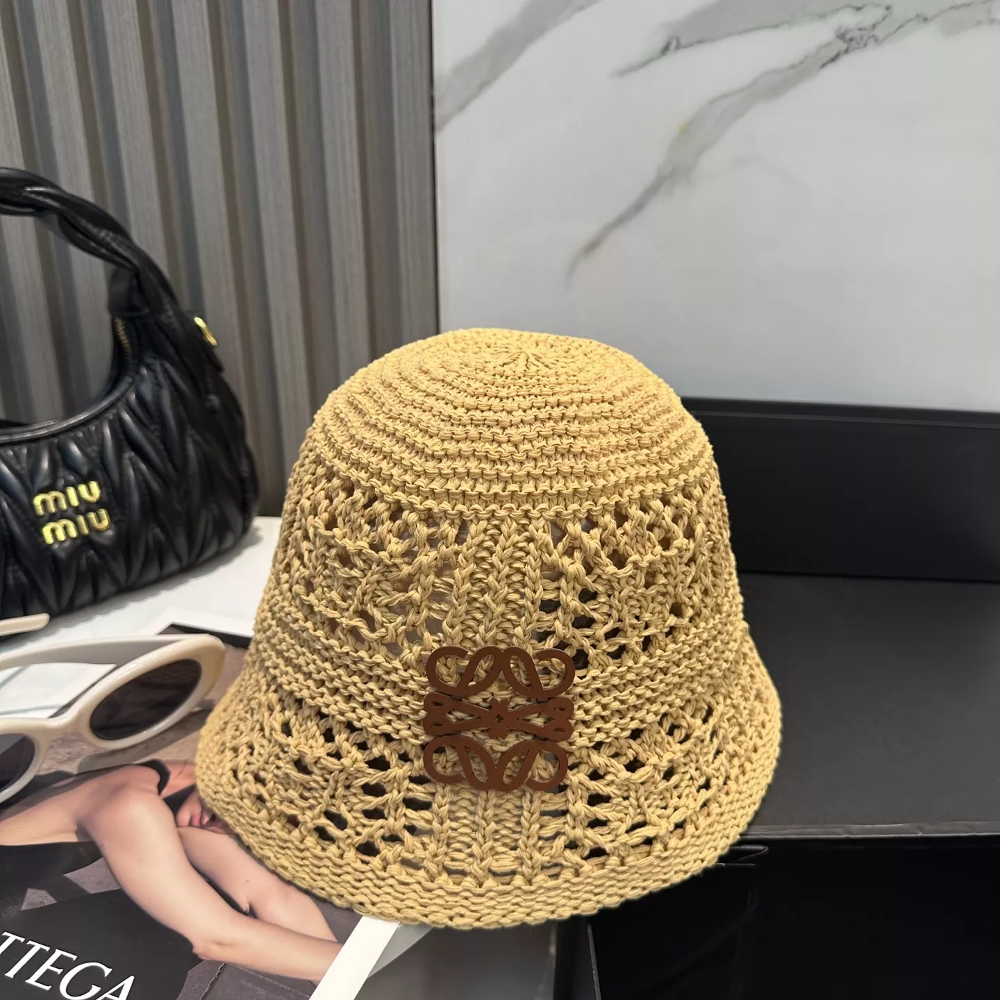 LOEWE Caps Durable 4434