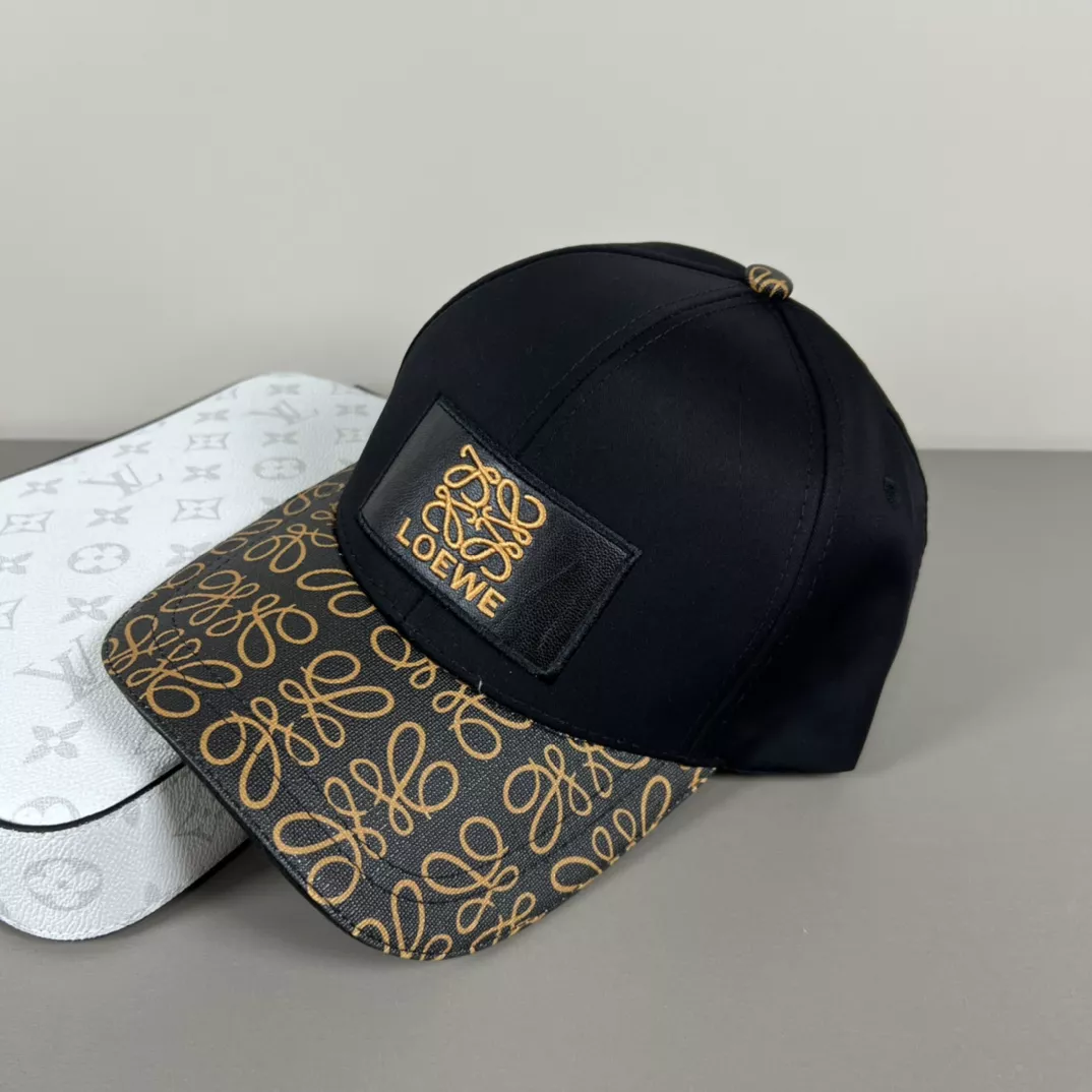 LOEWE Caps Durable 6344