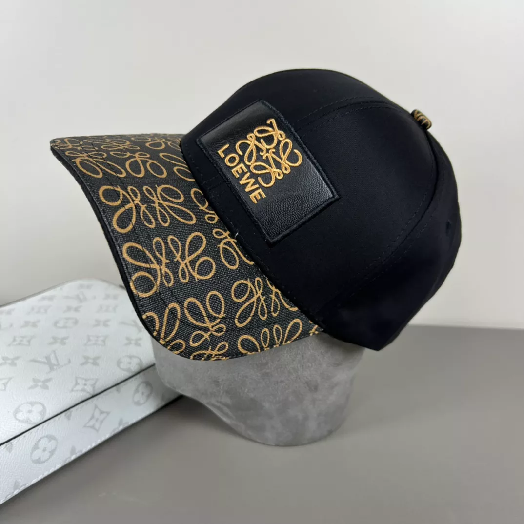 LOEWE Caps Durable 6344