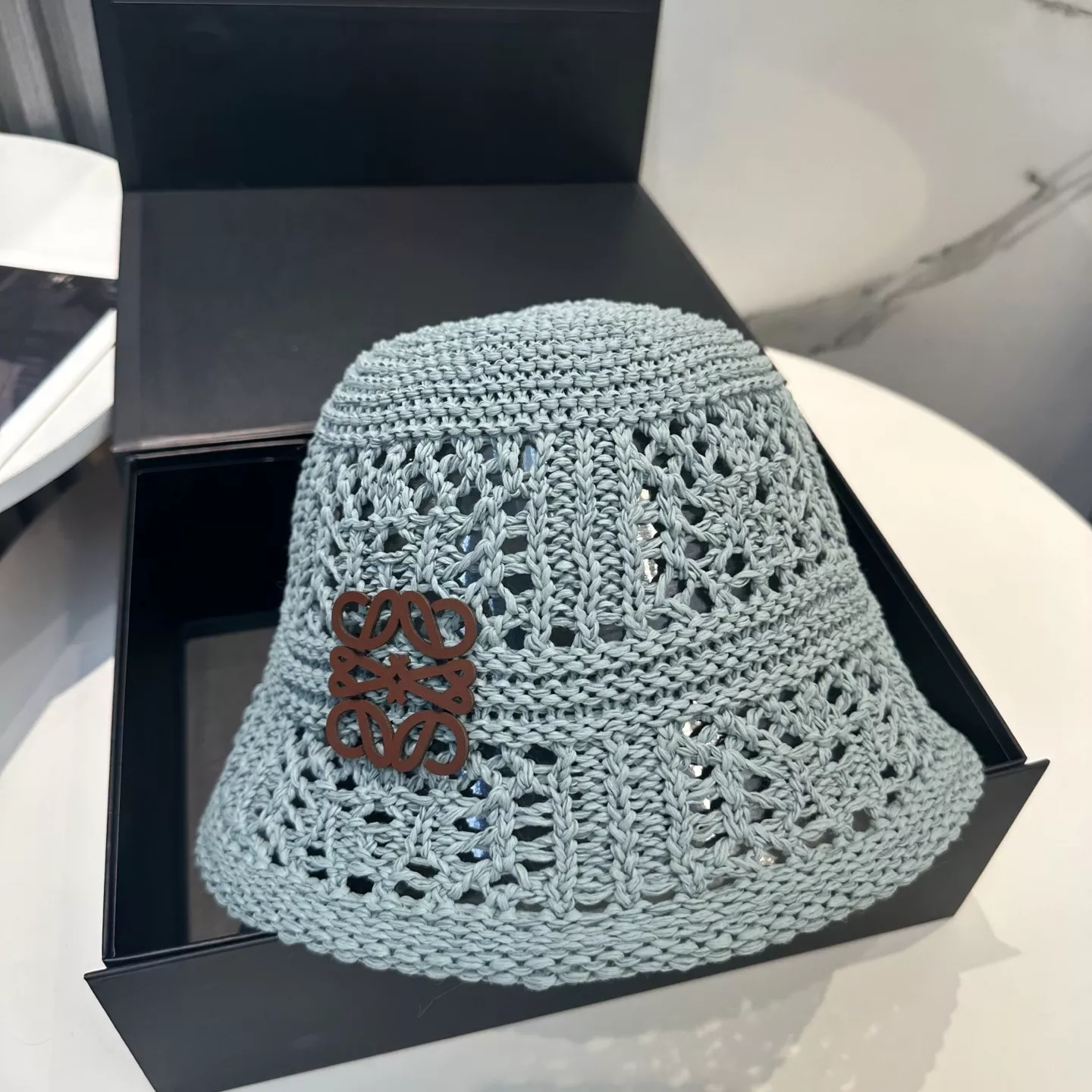 LOEWE Caps Fashionable 9152