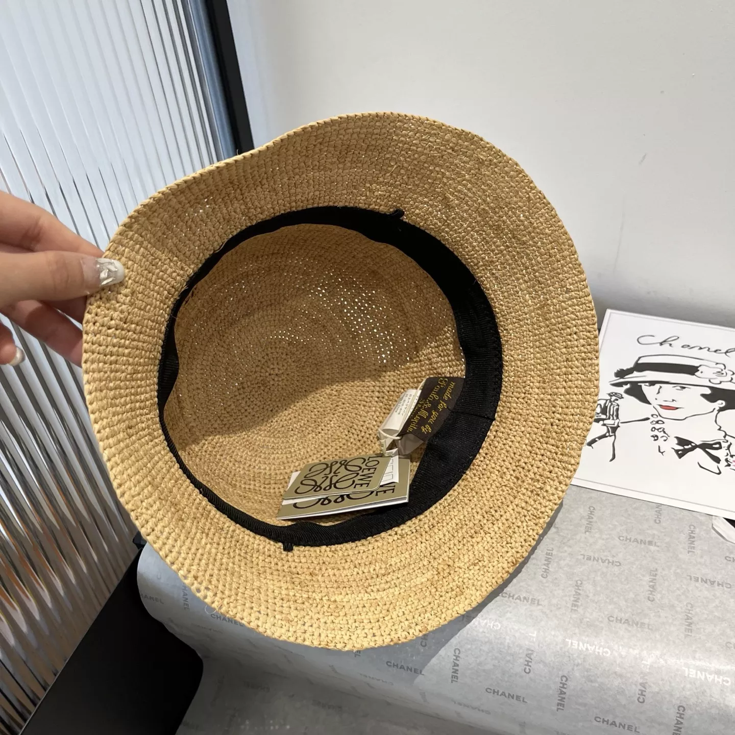 LOEWE Caps Flexible 6832